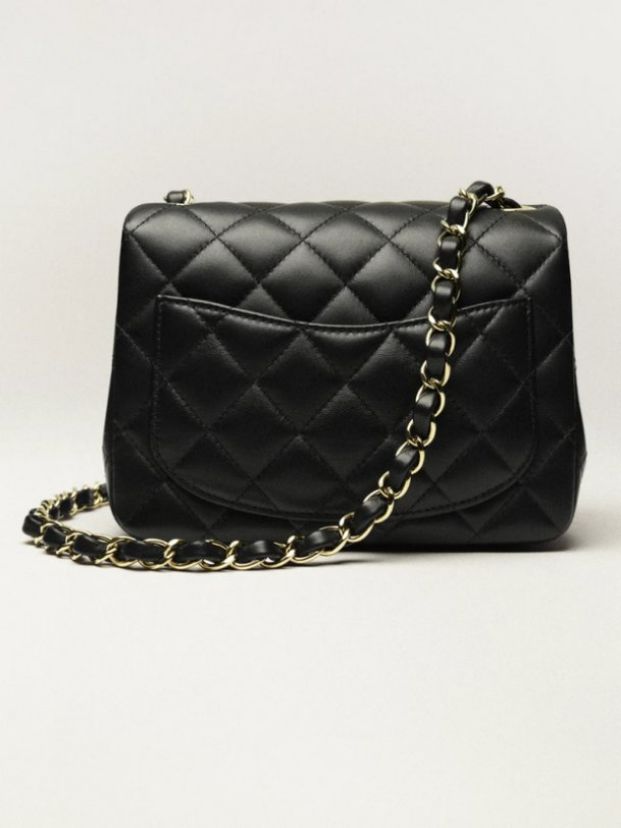 Luxe Knit Set with Strap Chain Bag